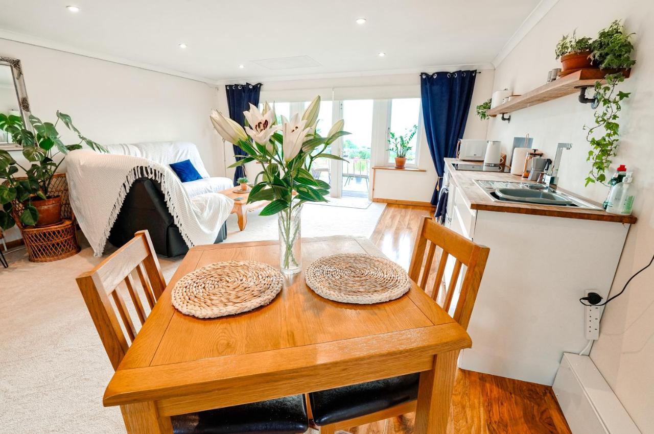 Spacious Sea-View Apt. Overlooking St Ives Bay Gwithian Екстер'єр фото